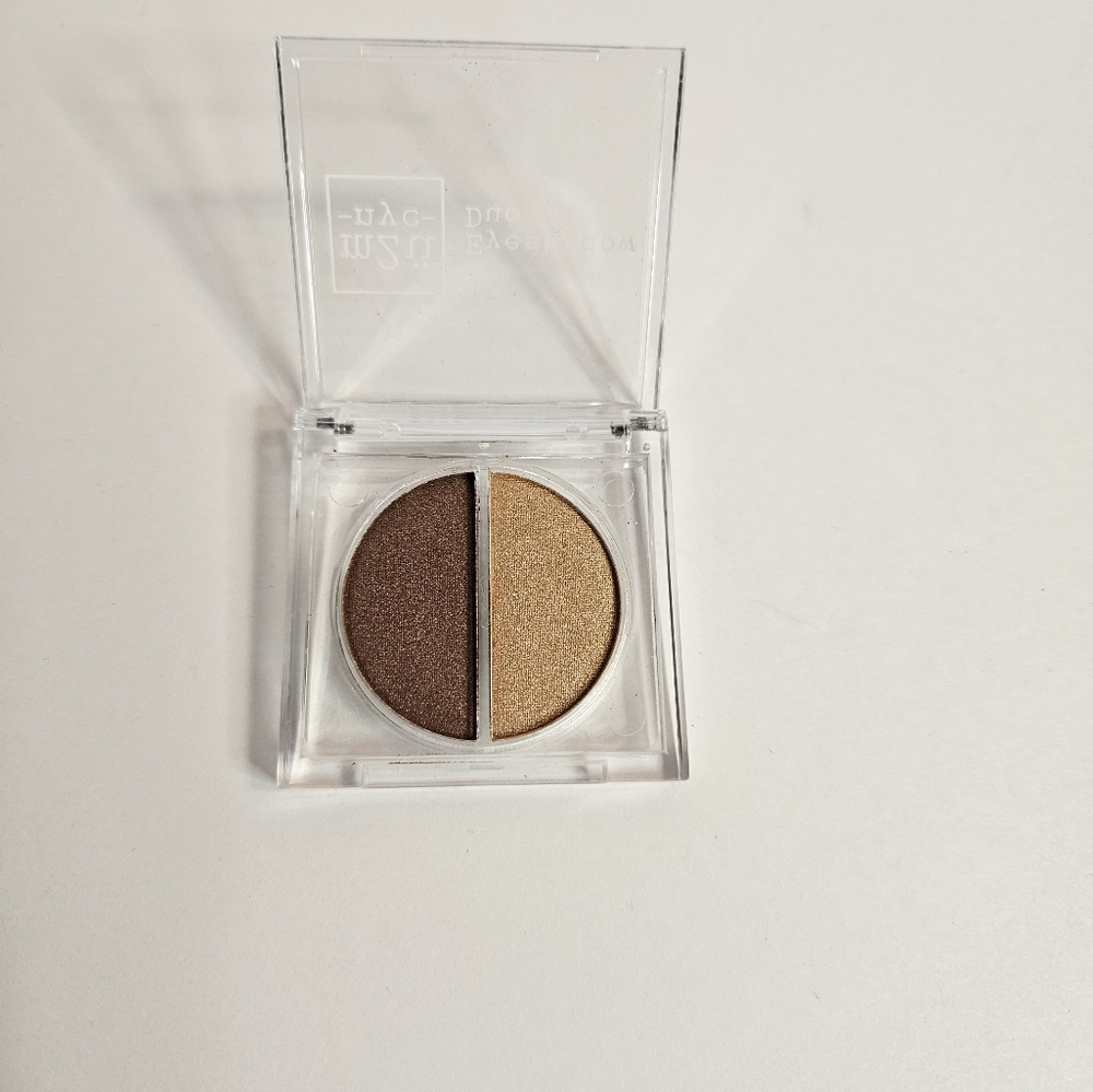 M2u NYC Eyeshadow Duo in Cobble Hill
